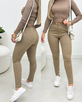 Calça Selena – Elegância e Versatilidade em Cada Detalhe